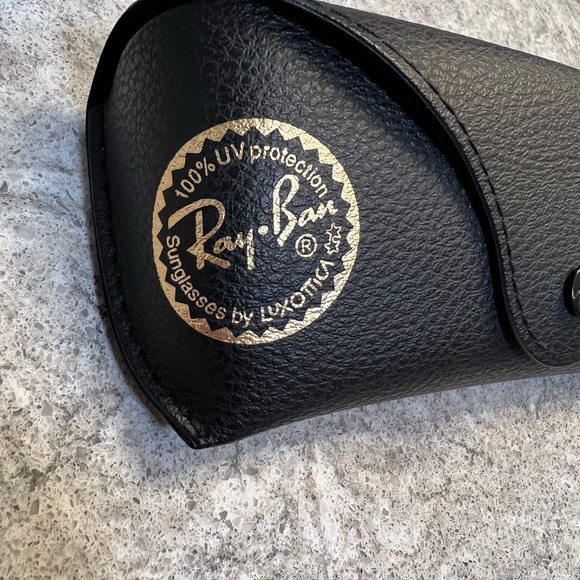 Ray-Ban Matte Black Sunglasses - Picture 6 of 8